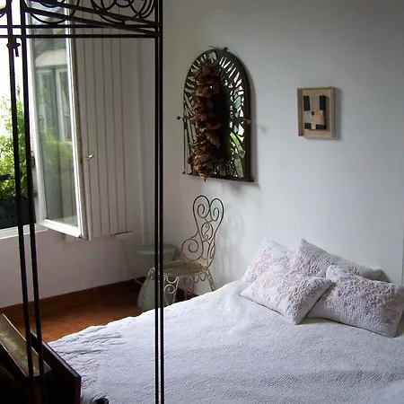 Bed & Breakfast De Valmy Frühstückspension